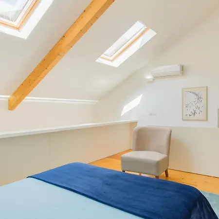 Hello Firehouse Apartment Porto